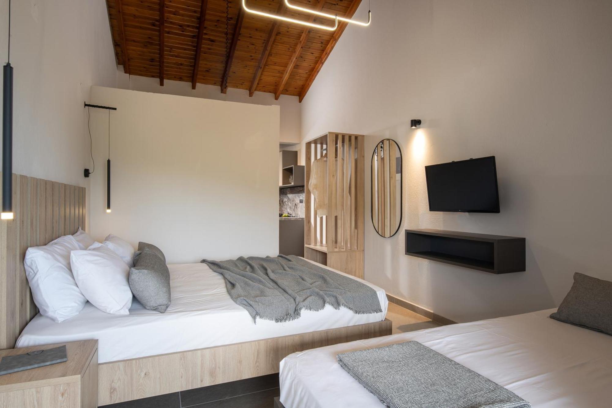 Erifili At Sarti Beach Apartments & Studios Exterior photo